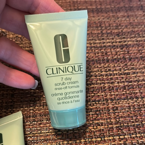 Clinique set 11 pieces - Picture 12 of 12